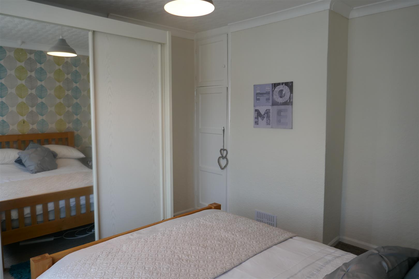 ANOTHER ROOM ASPECT